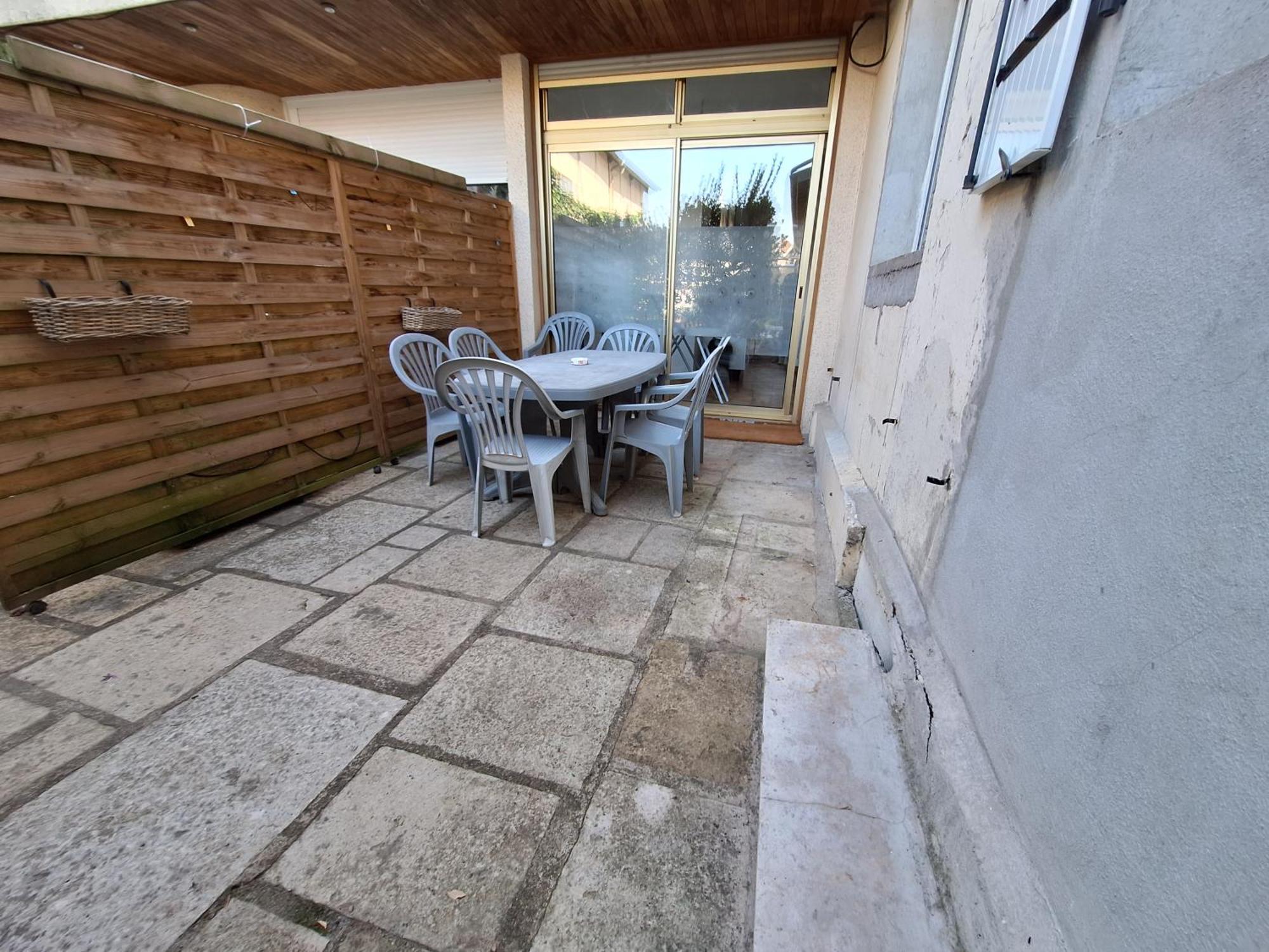 Le-Bon-Appart De Plain-Pied Avec Terrasse Auxonne Extérieur photo